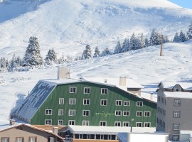 Genç Yazıcı Hotel Uludağ